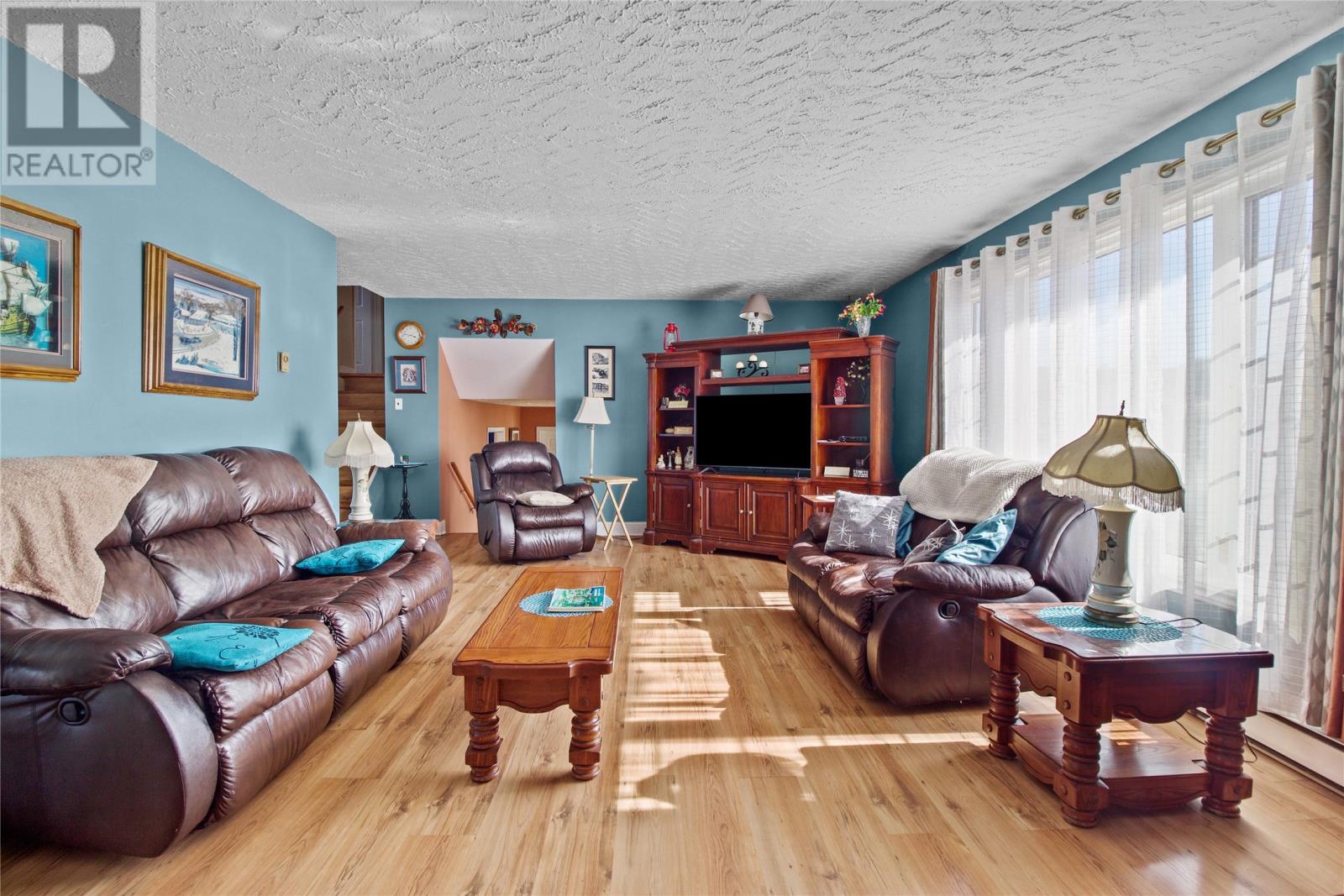 592 Main Road, Pouch Cove, Newfoundland & Labrador  A0A 3L0 - Photo 12 - 1292999