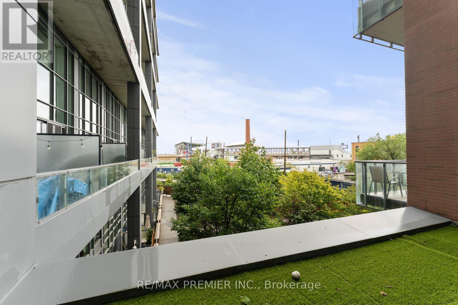 301 - 5 Hanna Avenue, Toronto, Ontario  M6K 1W8 - Photo 30 - C12585722