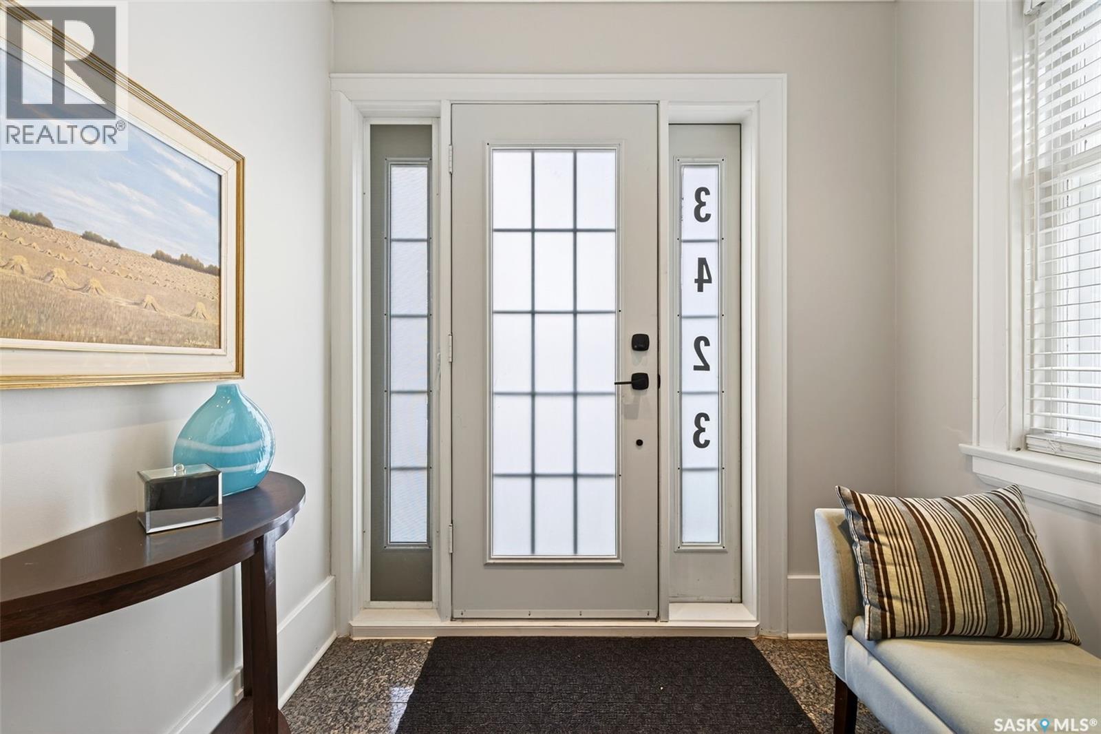 3423 Victoria Avenue, Regina, Saskatchewan  S4T 1L9 - Photo 2 - SK024877