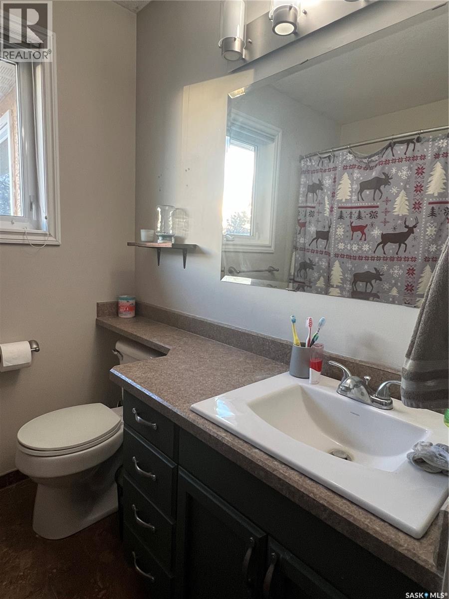 235 George Crescent, Esterhazy, Saskatchewan  S0A 0X0 - Photo 20 - SK024847
