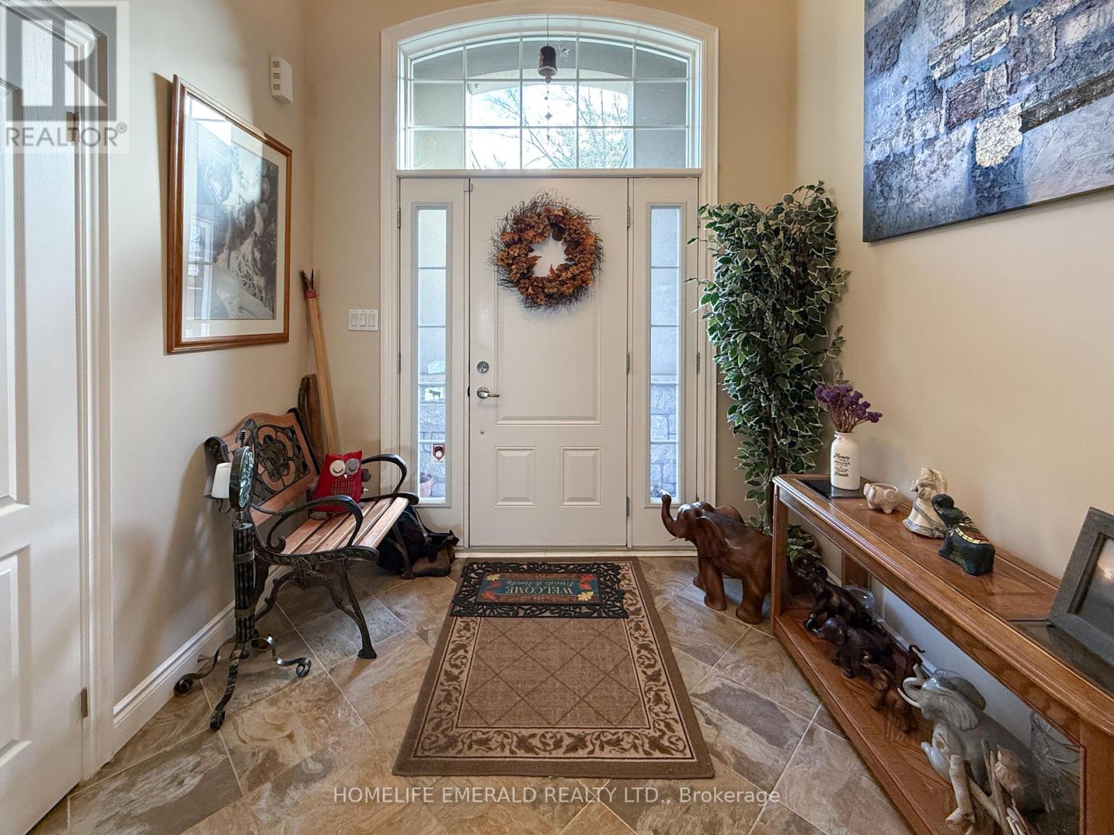 17 Tree Top Street, Essa, Ontario  L0M 1B2 - Photo 5 - N12585604