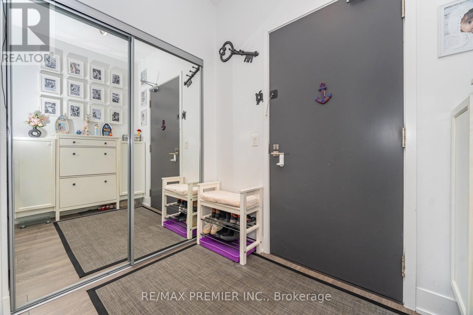 2107 - 2916 Highway 7 Road, Vaughan, Ontario  L4K 0K6 - Photo 4 - N12585644