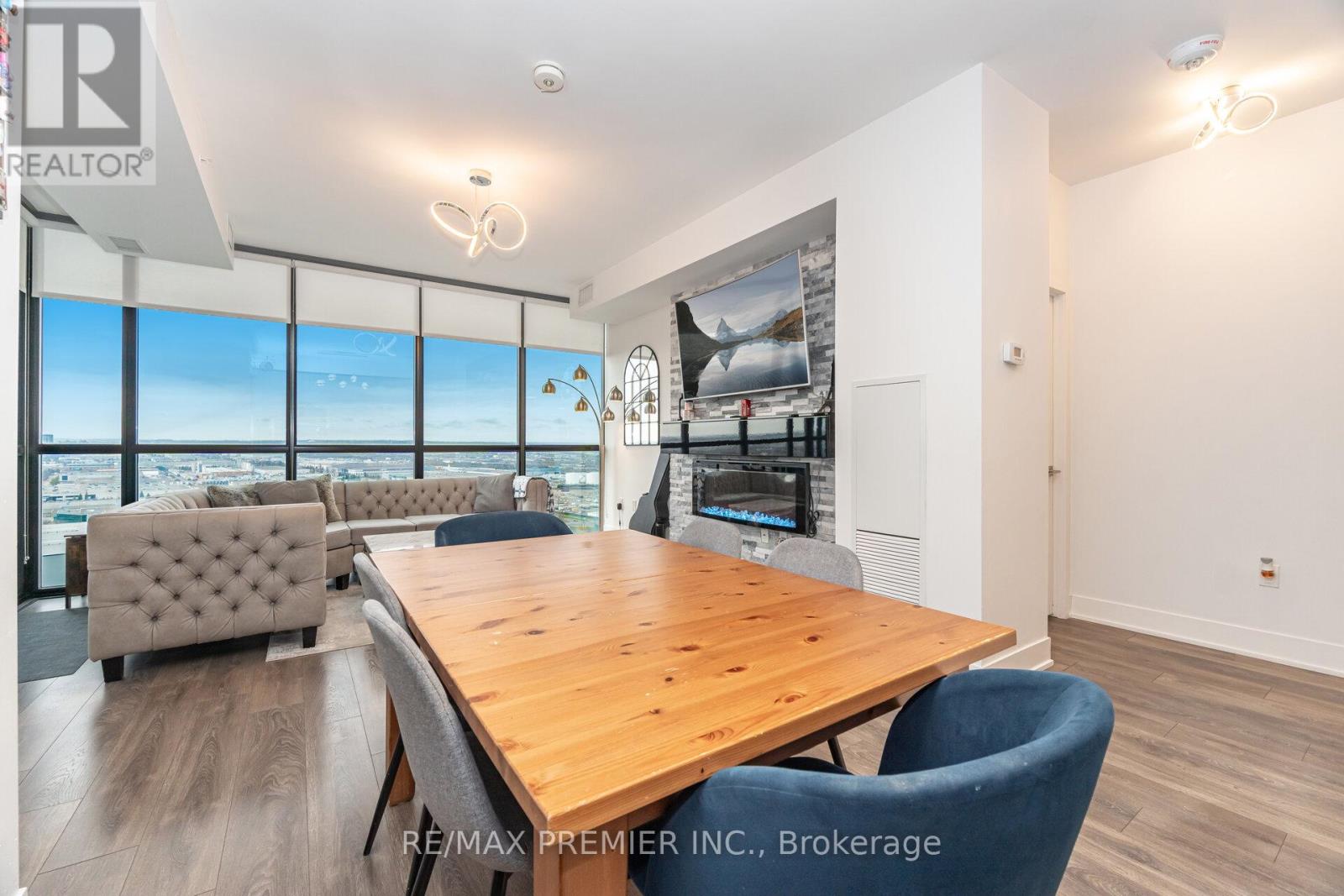 2107 - 2916 Highway 7 Road, Vaughan, Ontario  L4K 0K6 - Photo 9 - N12585644