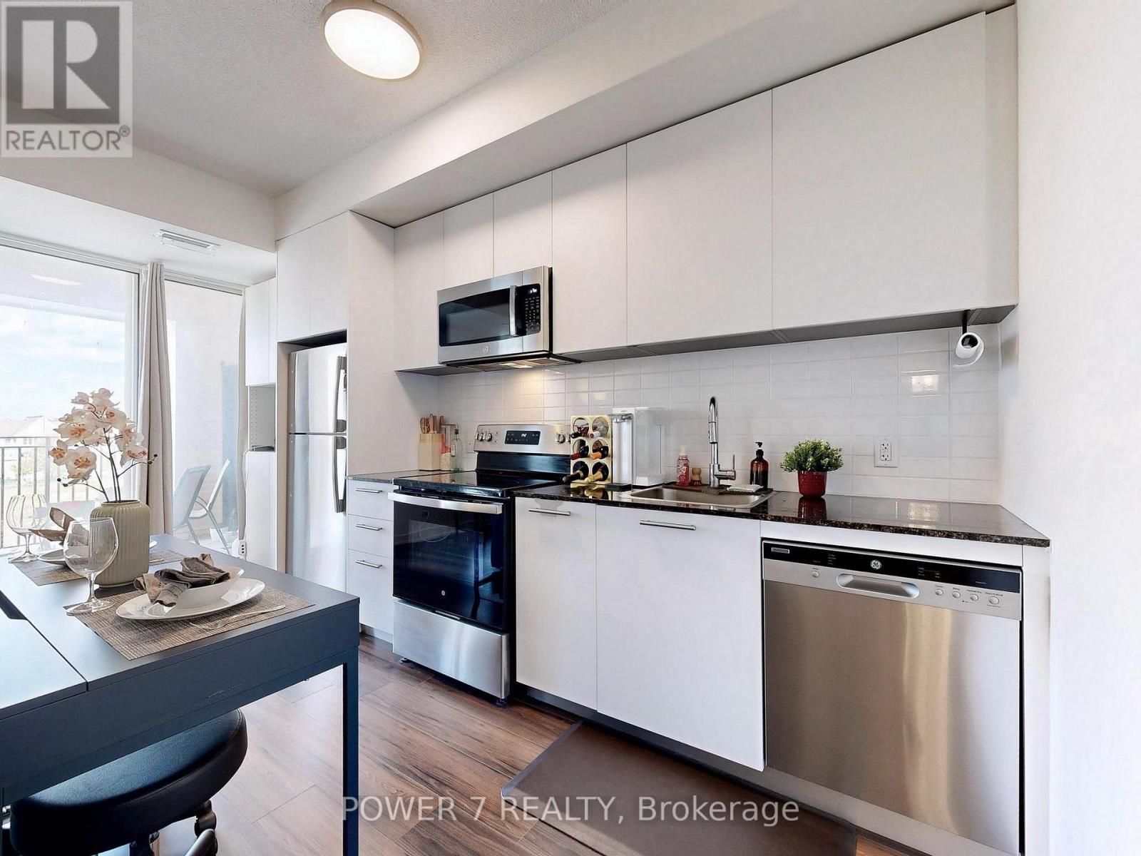 337 - 101 Cathedral High Street, Markham, Ontario  L6C 3L8 - Photo 9 - N12585646