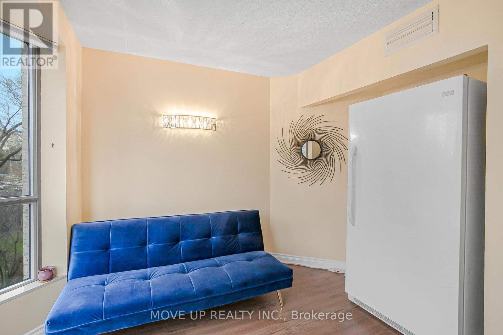 203 - 249 Major Mackenzie Drive E, Richmond Hill, Ontario  L4C 9M8 - Photo 17 - N12585676