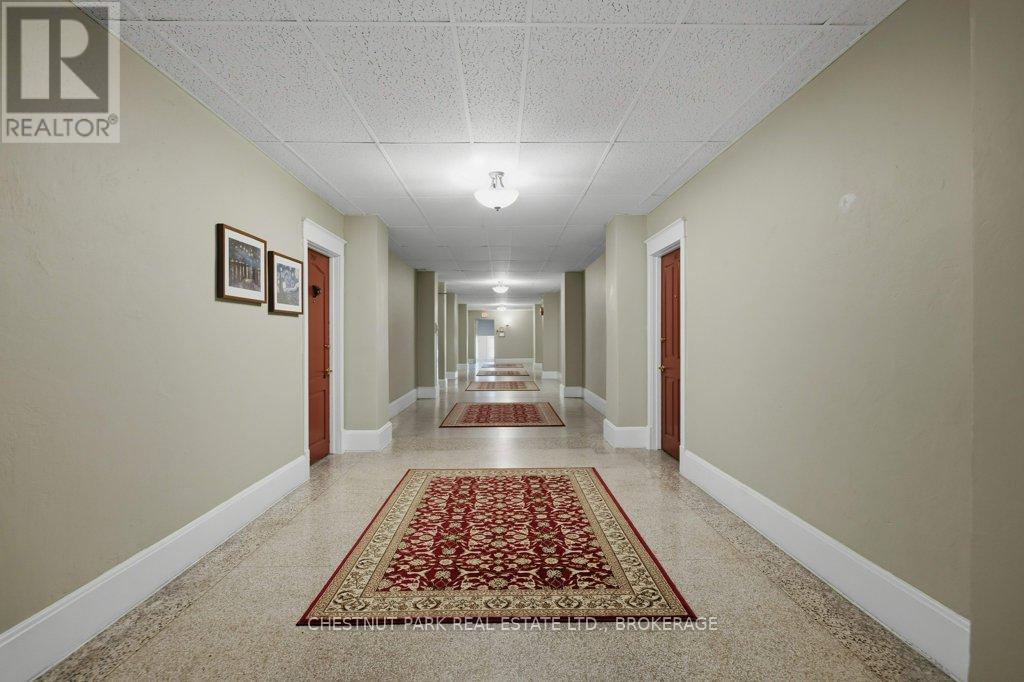 305 - 67 Sydenham Street, Kingston, Ontario K7L 3H2 - Photo 4 - X12585724