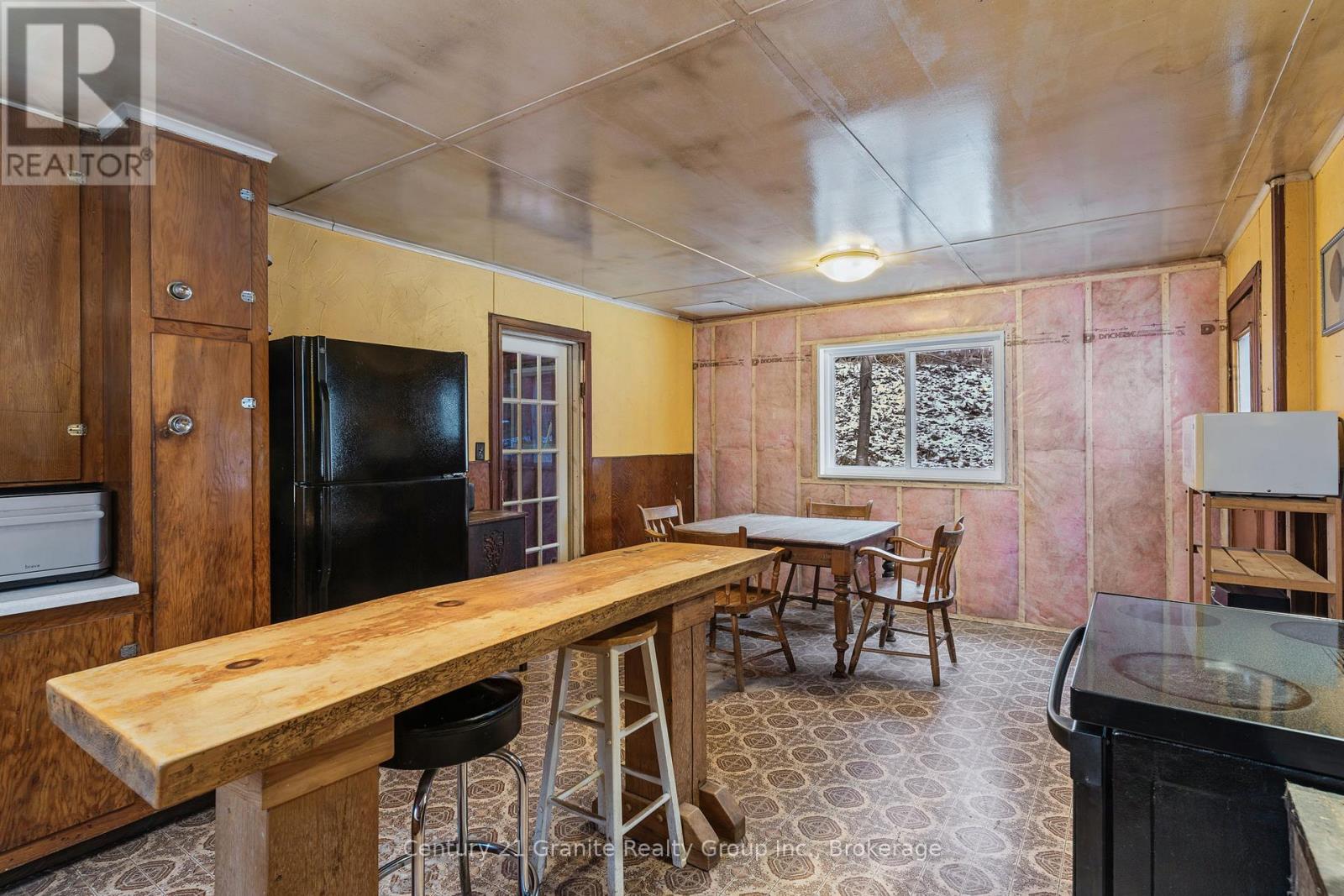 38 Lakeview Street, Dysart Et Al, Ontario  K0M 1S0 - Photo 13 - X12585728