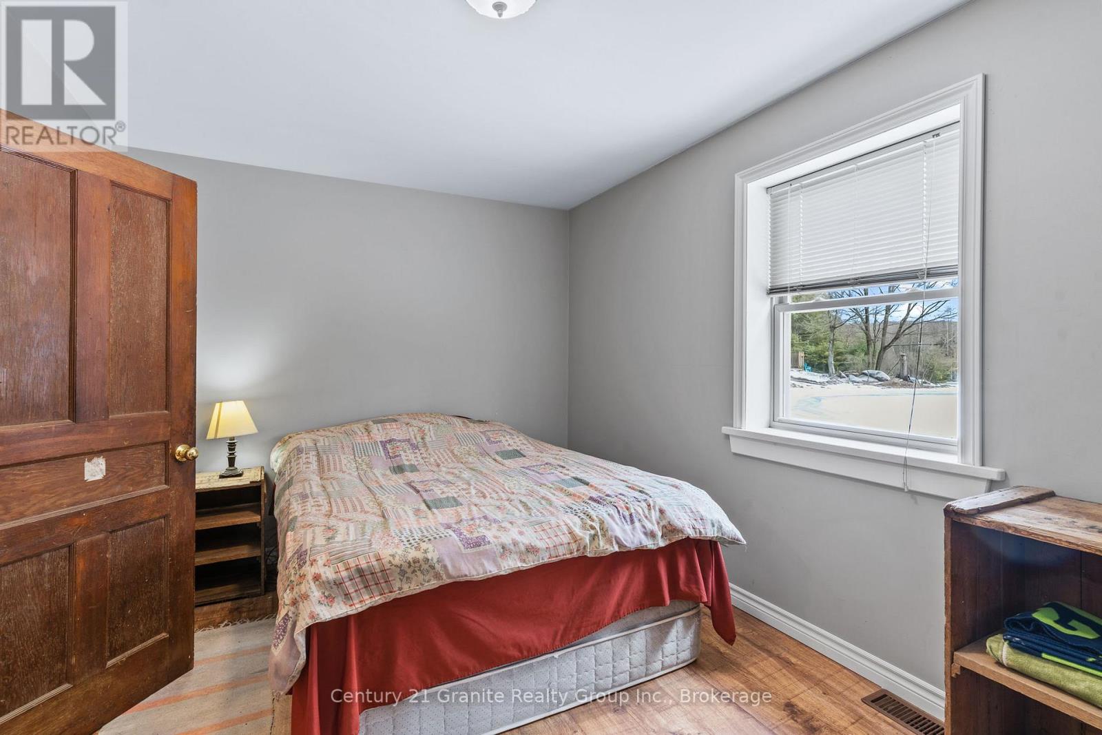 38 Lakeview Street, Dysart Et Al, Ontario  K0M 1S0 - Photo 19 - X12585728