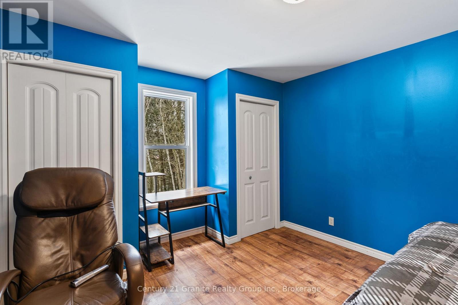 38 Lakeview Street, Dysart Et Al, Ontario  K0M 1S0 - Photo 27 - X12585728