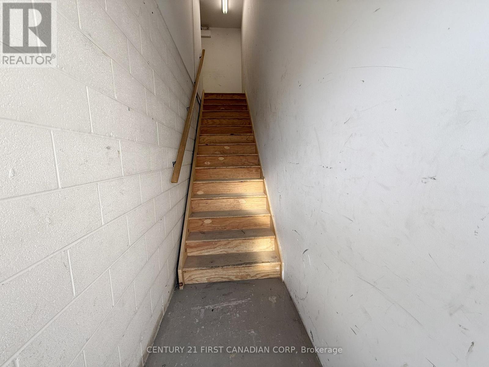 114-A - 46 Garnet Road, Brantford, Ontario N3T 5M1 - Photo 2 - X12585786