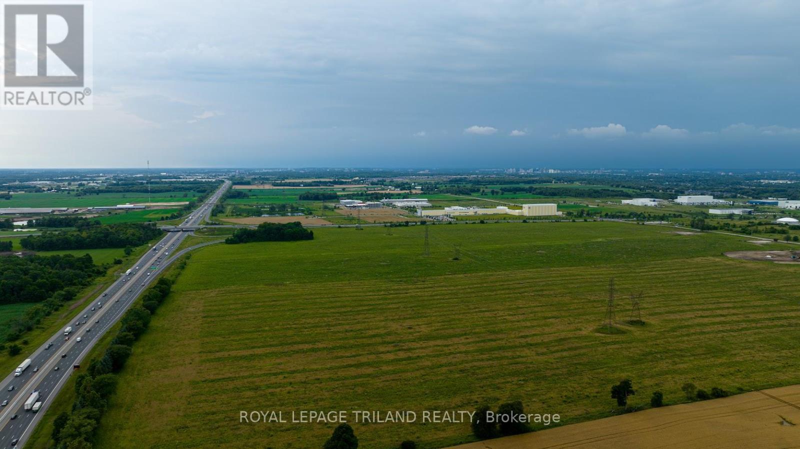 2703 Bradley Avenue, Thames Centre, Ontario  N6M 1H6 - Photo 4 - X12585814