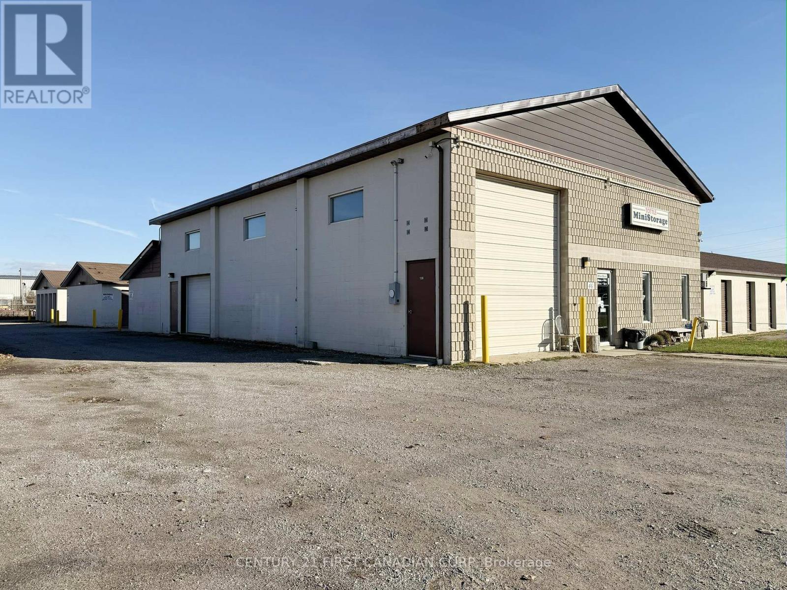 114 - 46 Garnet Road, Brantford, Ontario  N3T 5M1 - Photo 1 - X12585916