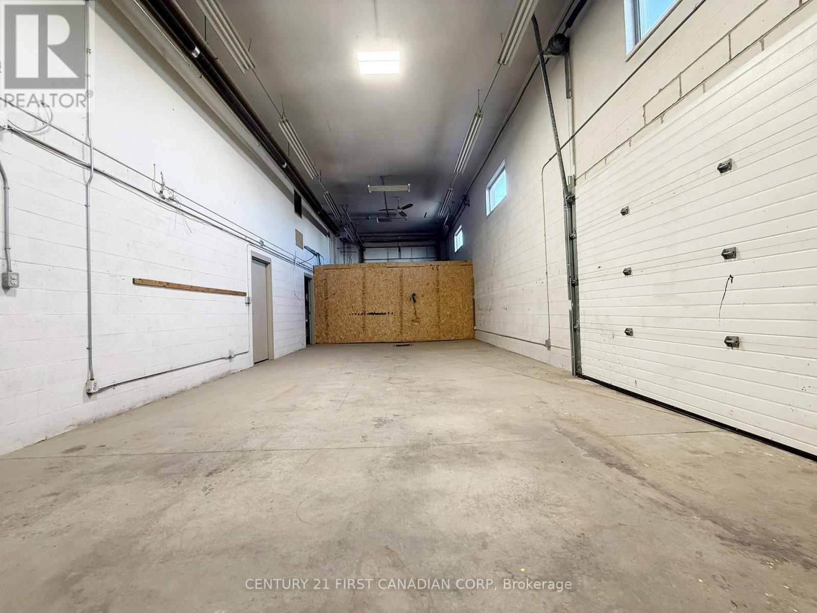 114 - 46 Garnet Road, Brantford, Ontario  N3T 5M1 - Photo 5 - X12585916