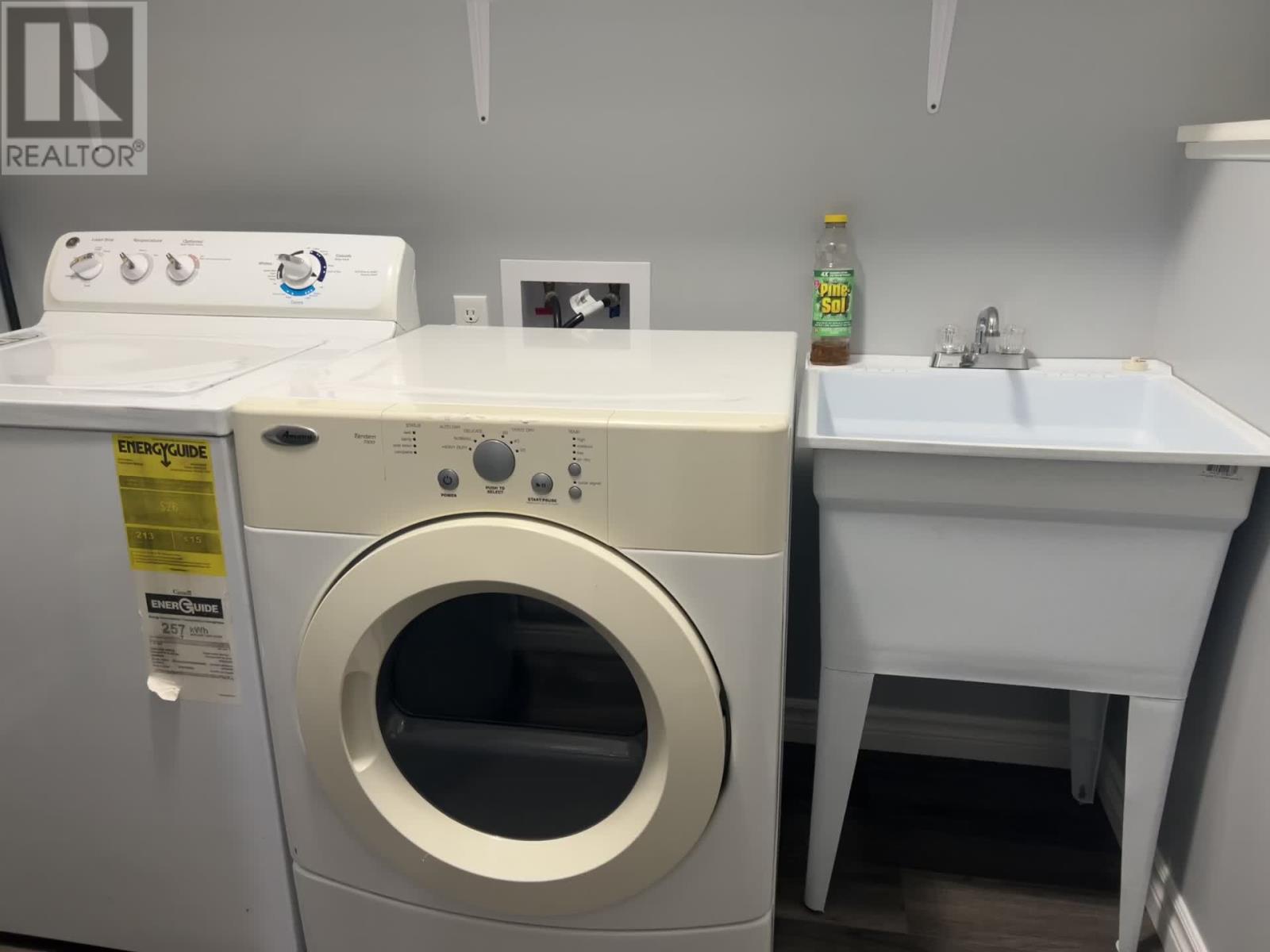 16 Cedar Lane, Springdale, Newfoundland & Labrador  A0J 1T0 - Photo 27 - 1292971