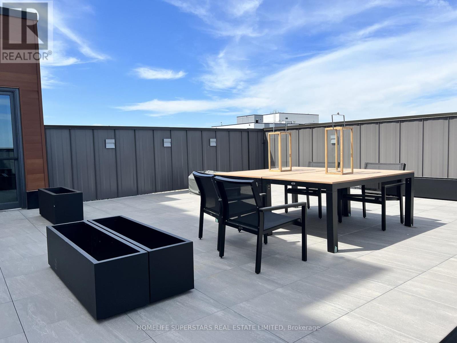 204 - 95 Dundas Street W, Oakville, Ontario L6M 5N4 - Photo 23 - W12521908