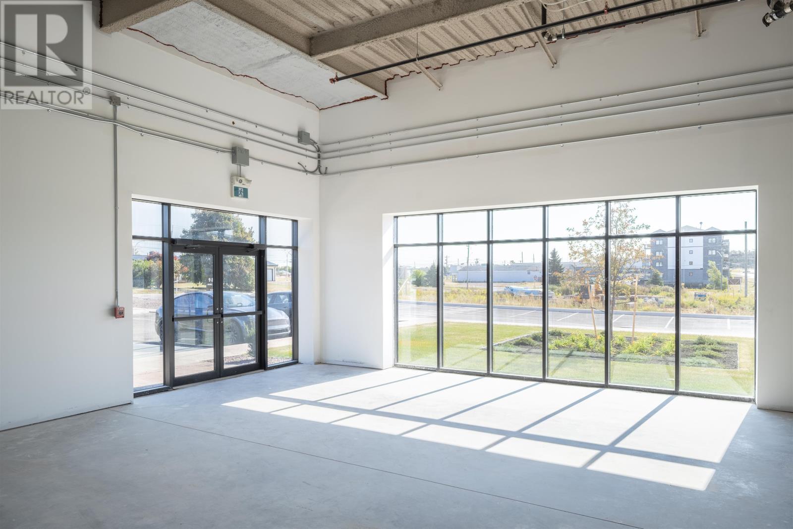 9 Irving Avenue, Stratford, Prince Edward Island  C1B 1N8 - Photo 15 - 202525315