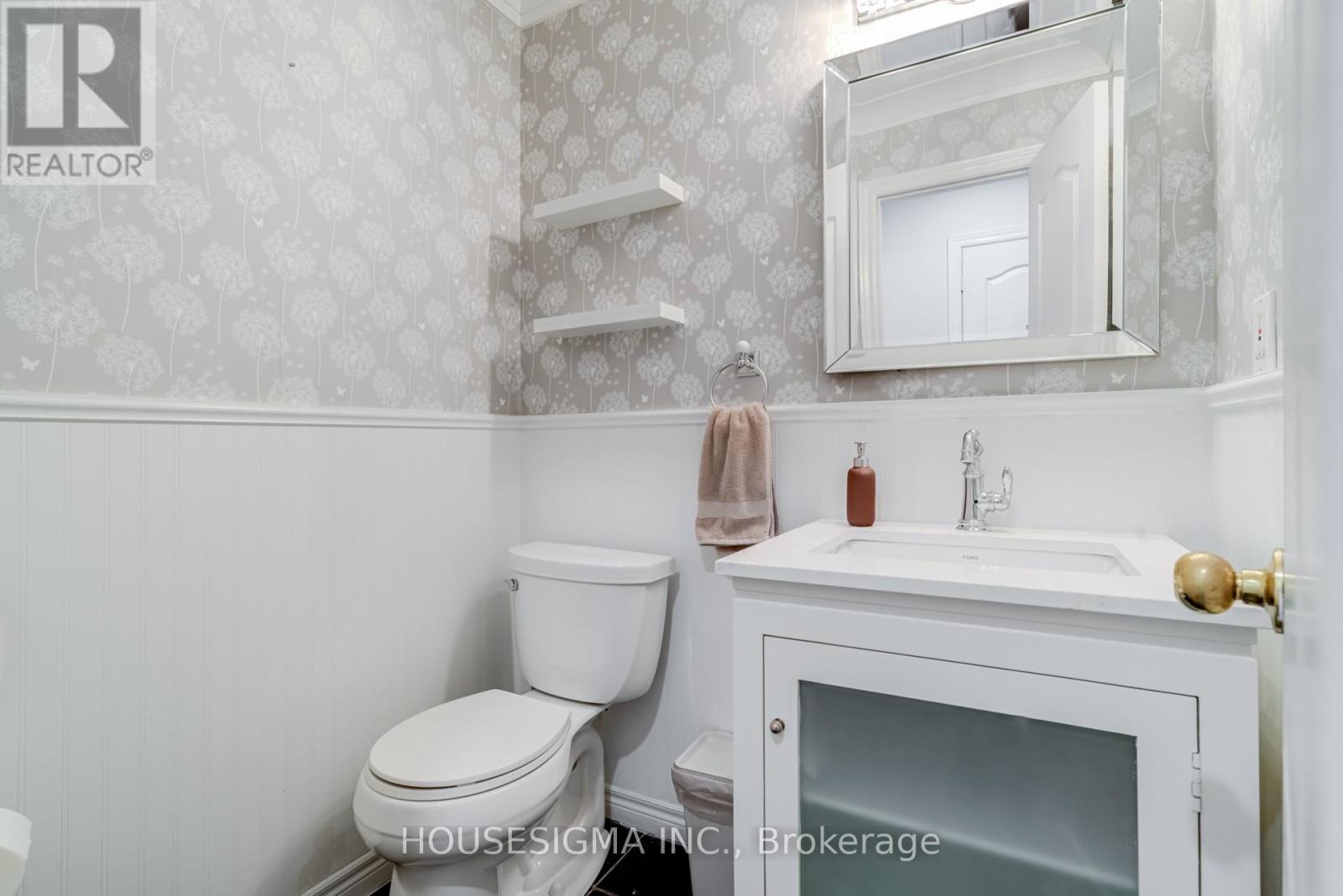 1475 Ravensmoor Crescent, Mississauga, Ontario  L5M 3L4 - Photo 14 - W12581992