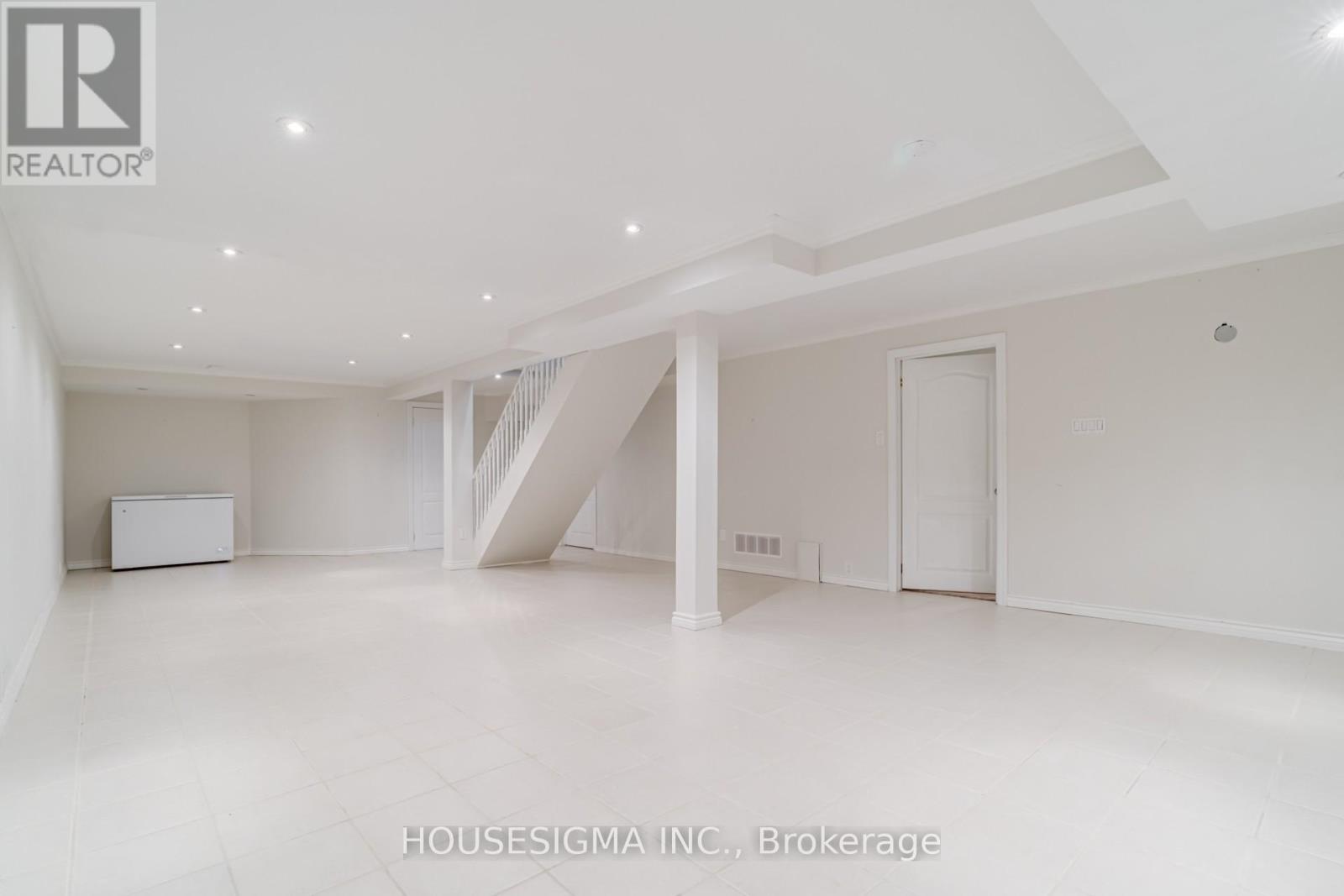 1475 Ravensmoor Crescent, Mississauga, Ontario  L5M 3L4 - Photo 27 - W12581992