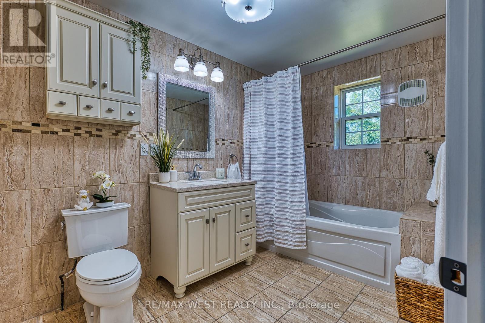 305234 South Line A, Grey Highlands, Ontario  N0C 1K0 - Photo 5 - X12583512