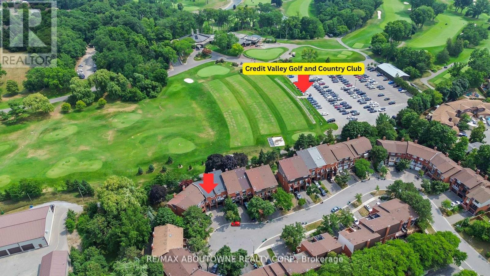 1228 Cornerbrook Place, Mississauga, Ontario  L5C 3J4 - Photo 2 - W12585700