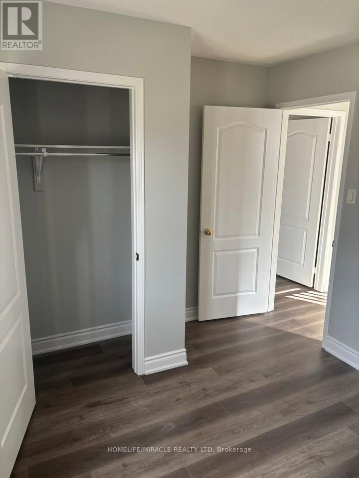 26 Tanglemere Crescent, Brampton, Ontario  L7A 1R8 - Photo 11 - W12585714