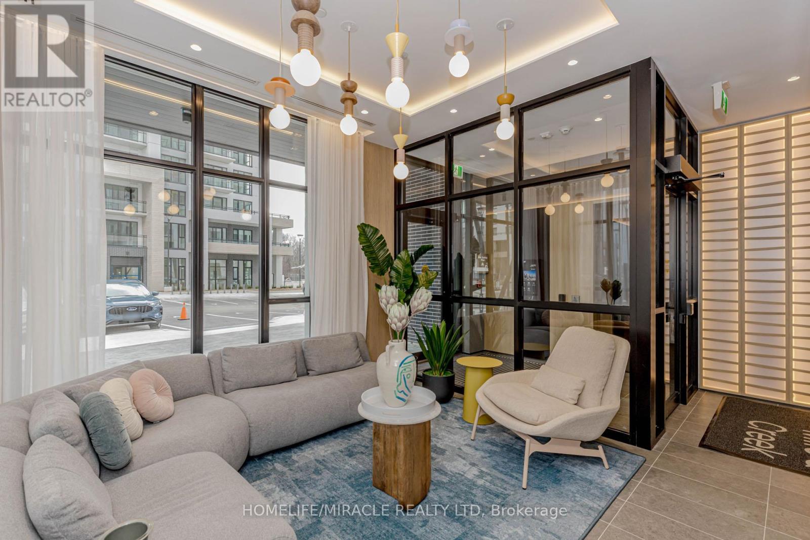 505 - 720 Whitelock Avenue, Milton, Ontario  L9E 2B5 - Photo 7 - W12585720