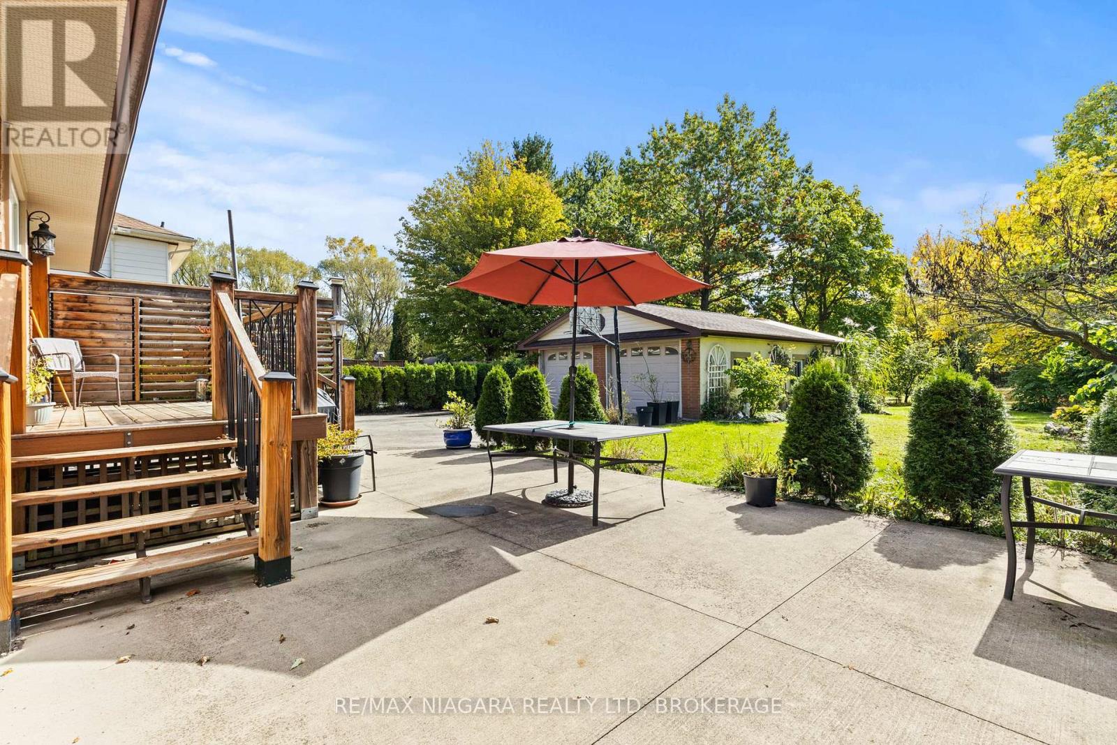 35 Chantler Road, Welland, Ontario  L3C 4M6 - Photo 2 - X12585768