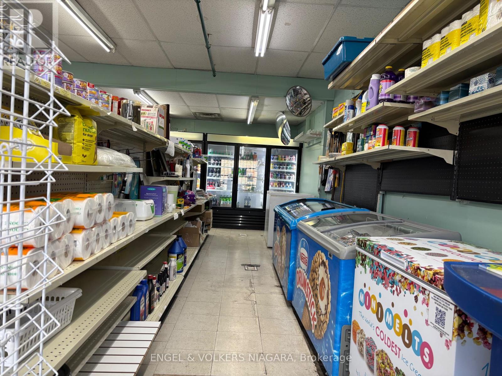 6218 Culp Street, Niagara Falls, Ontario  L2G 2C1 - Photo 6 - X12585806