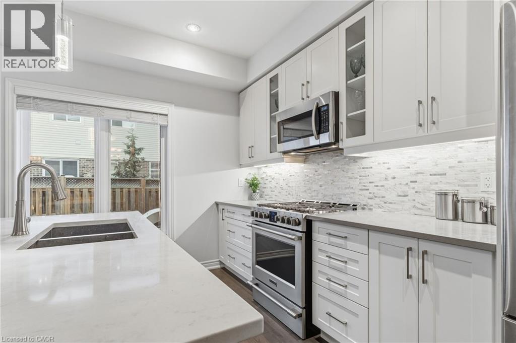 21 Madonna Drive Unit# 7, Hamilton, Ontario  L9B 0H1 - Photo 8 - 40791196