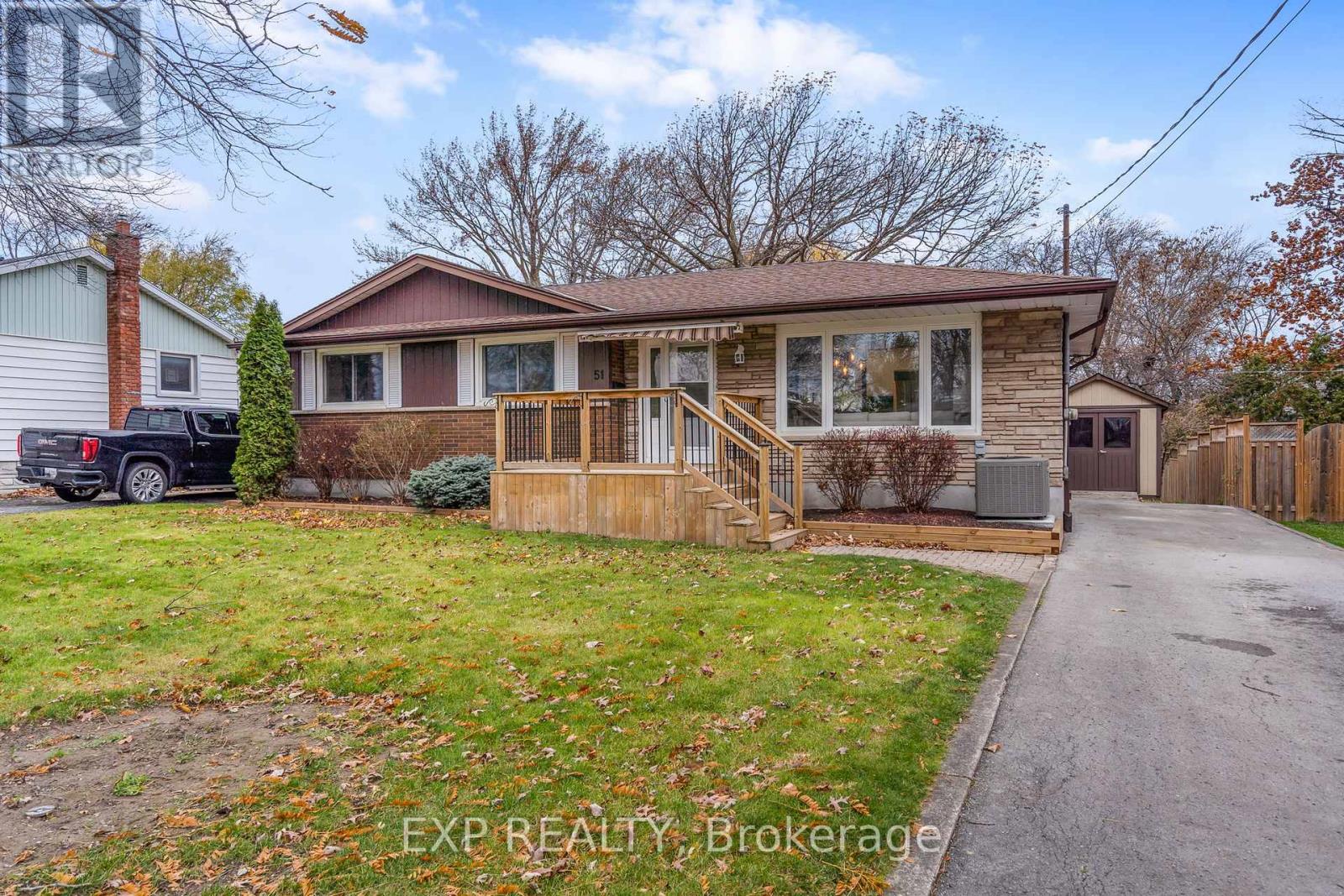 51 Burness Drive, St. Catharines, Ontario  L2P 1J4 - Photo 2 - X12585614