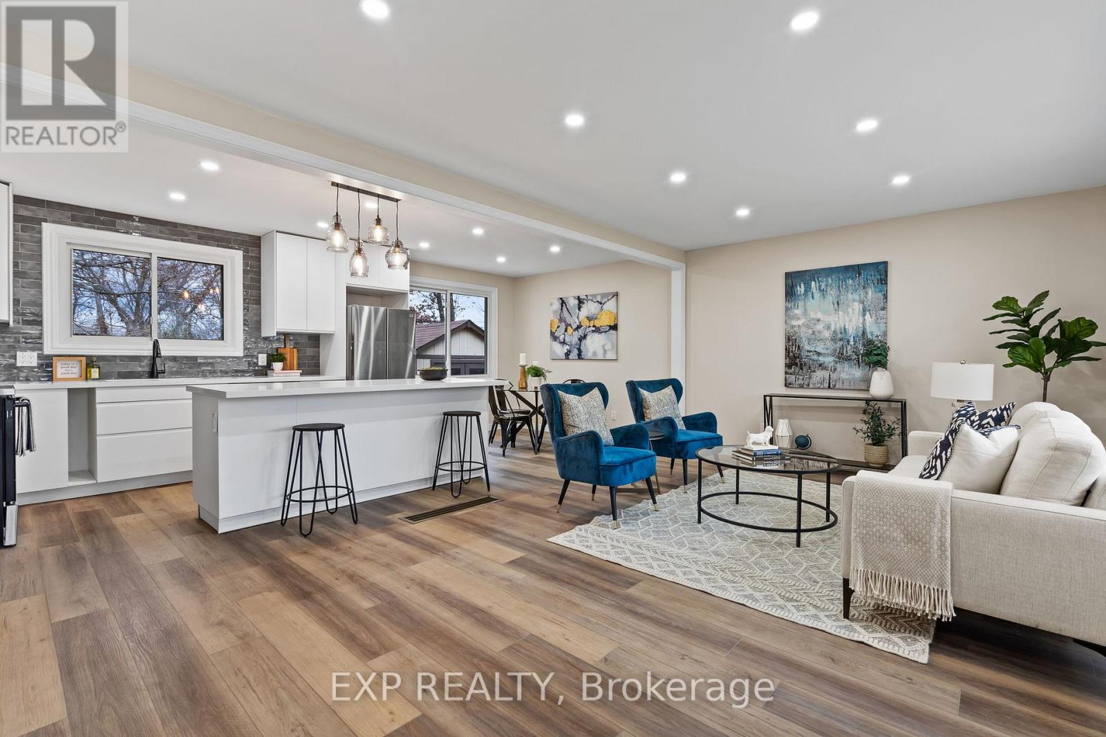 51 Burness Drive, St. Catharines, Ontario  L2P 1J4 - Photo 5 - X12585614