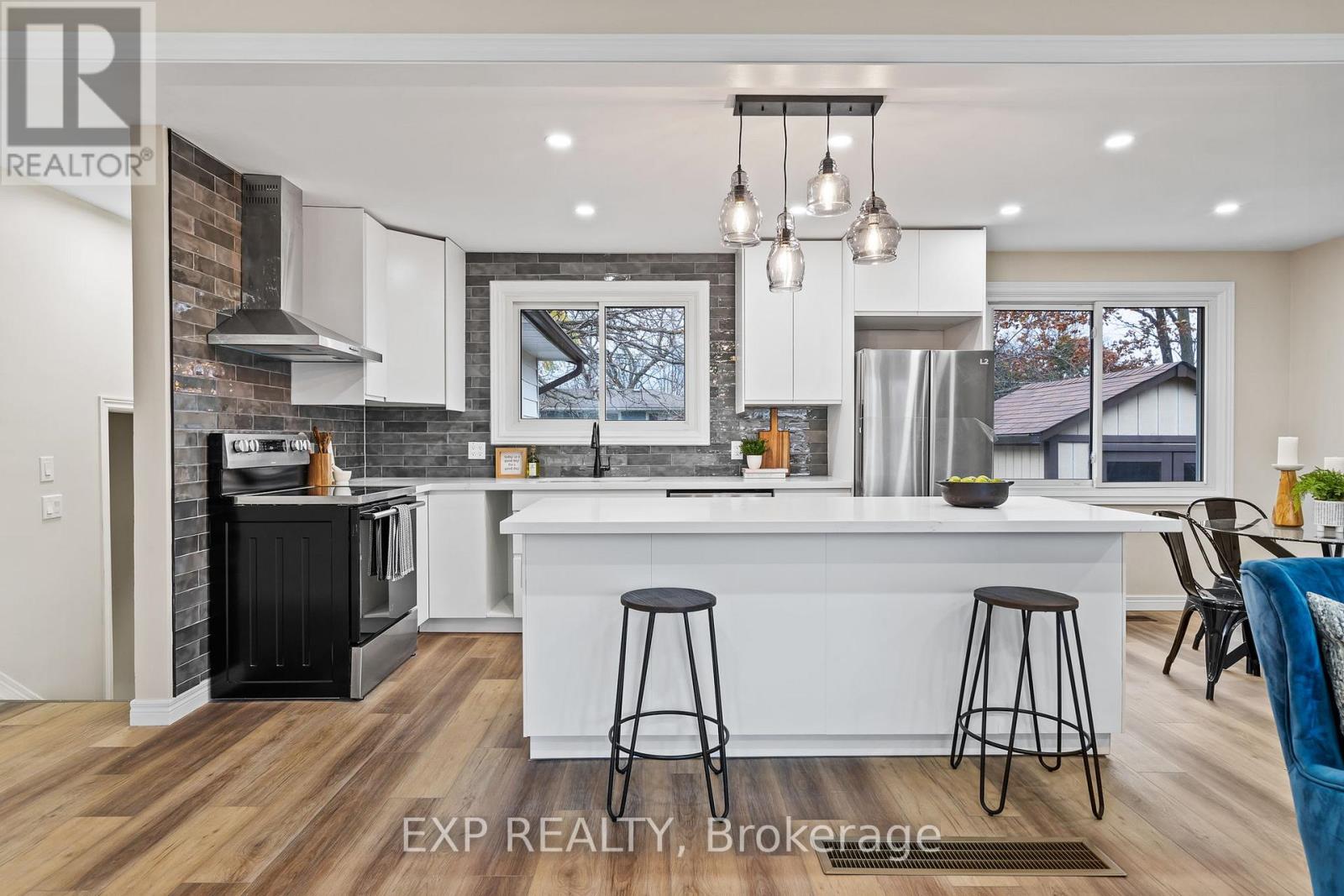 51 Burness Drive, St. Catharines, Ontario  L2P 1J4 - Photo 8 - X12585614