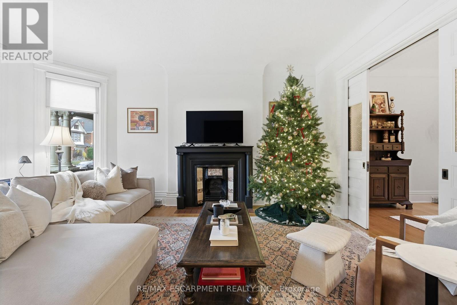 141 Markland Street, Hamilton, Ontario  L8P 2K3 - Photo 7 - X12585622