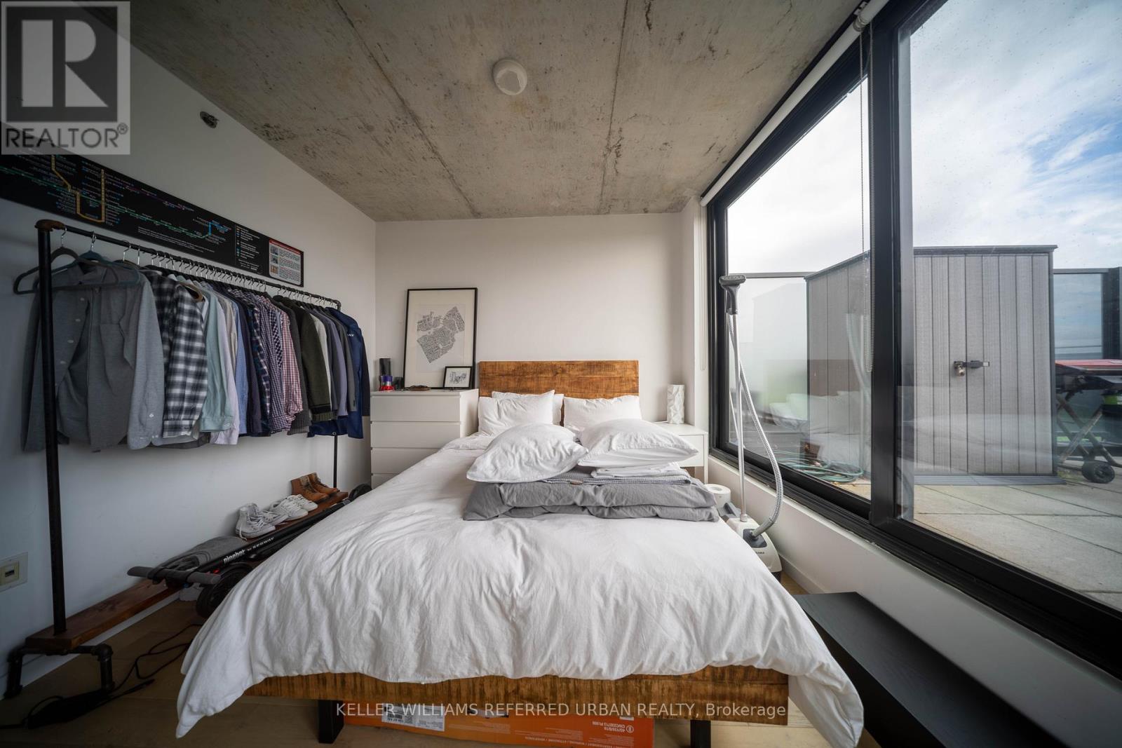 913 - 51 Trolley Crescent, Toronto, Ontario M5A 0E9 - Photo 11 - C12583532