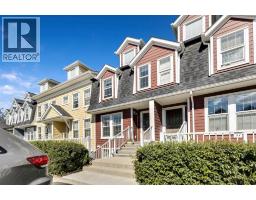 220 Mckenzie Towne Close SE McKenzie Towne