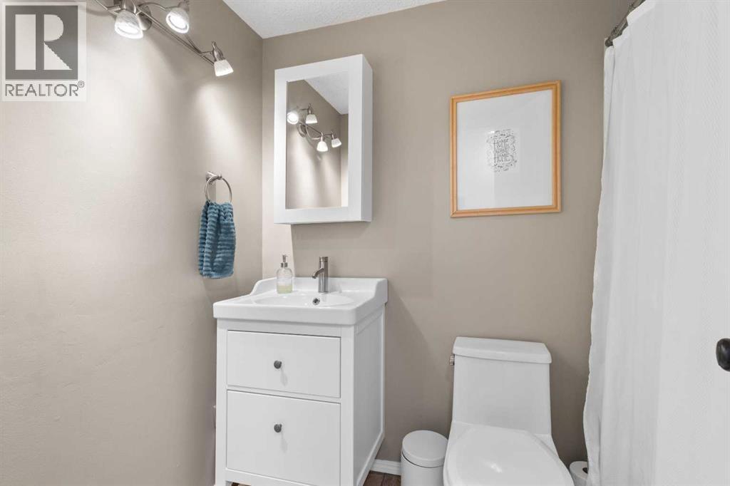 500 Queen Street, Elnora, Alberta  T0M 0Y0 - Photo 22 - A2271481