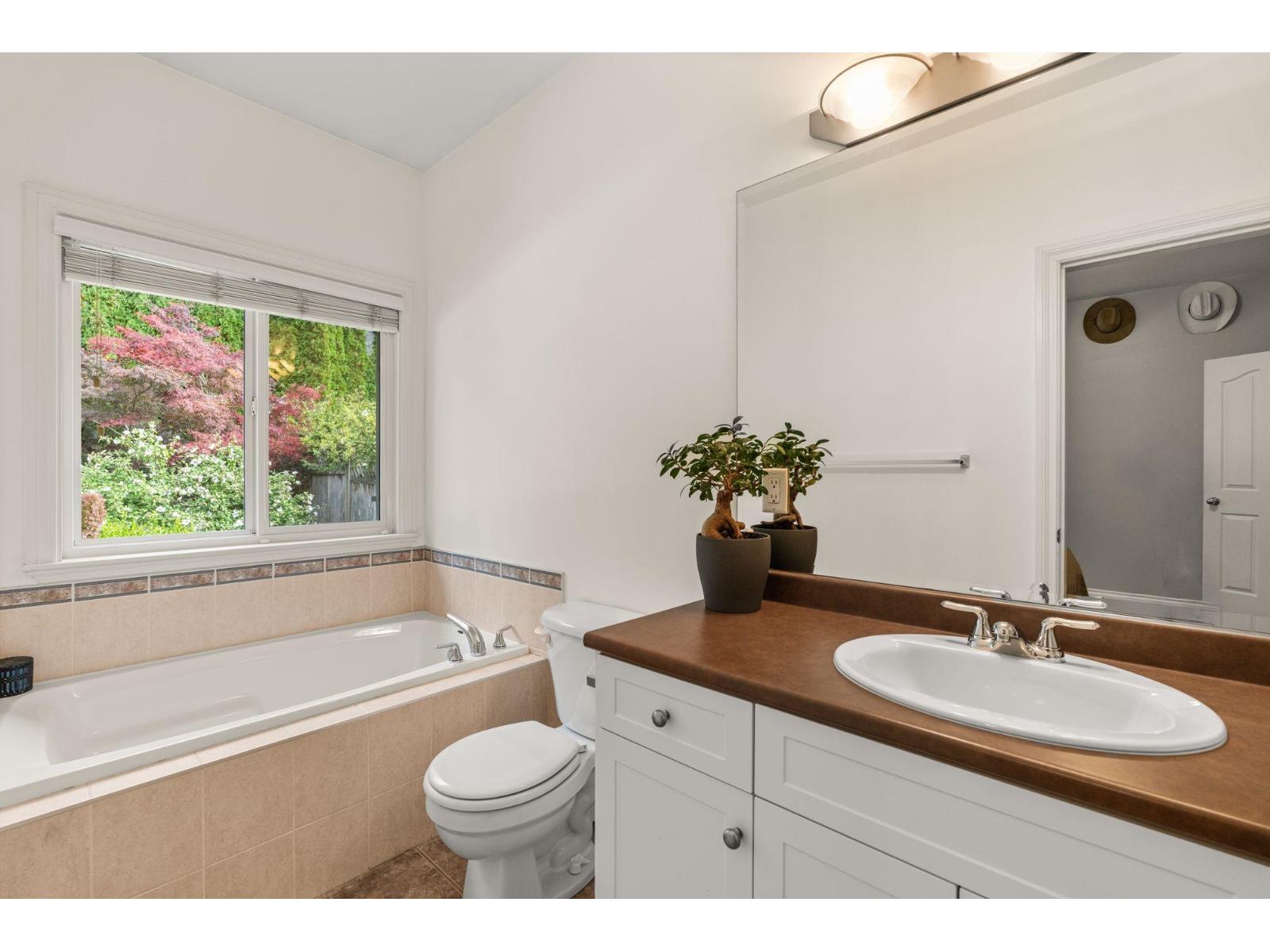 3330 Goldstream Drive, Abbotsford, British Columbia  V3G 3B7 - Photo 17 - R3070882