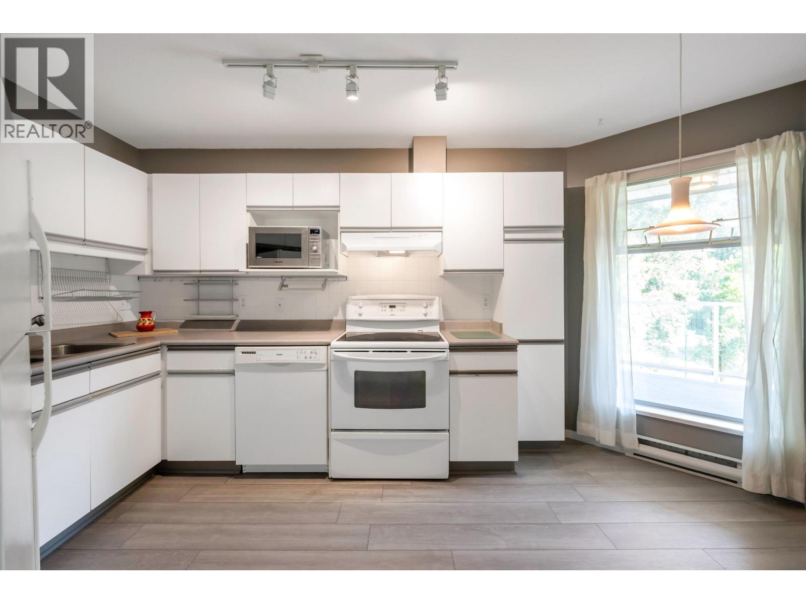 306 1219 Johnson Street, Coquitlam, British Columbia  V3B 7L5 - Photo 10 - R3029892