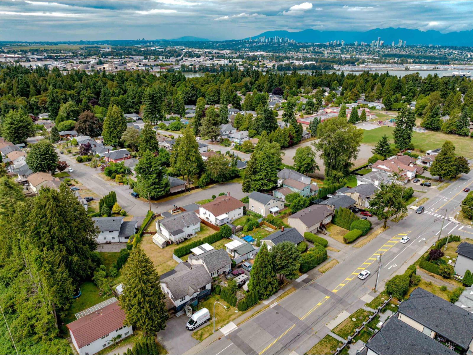 8769 112th Street, Delta, British Columbia  V4C 4X2 - Photo 10 - R3038857