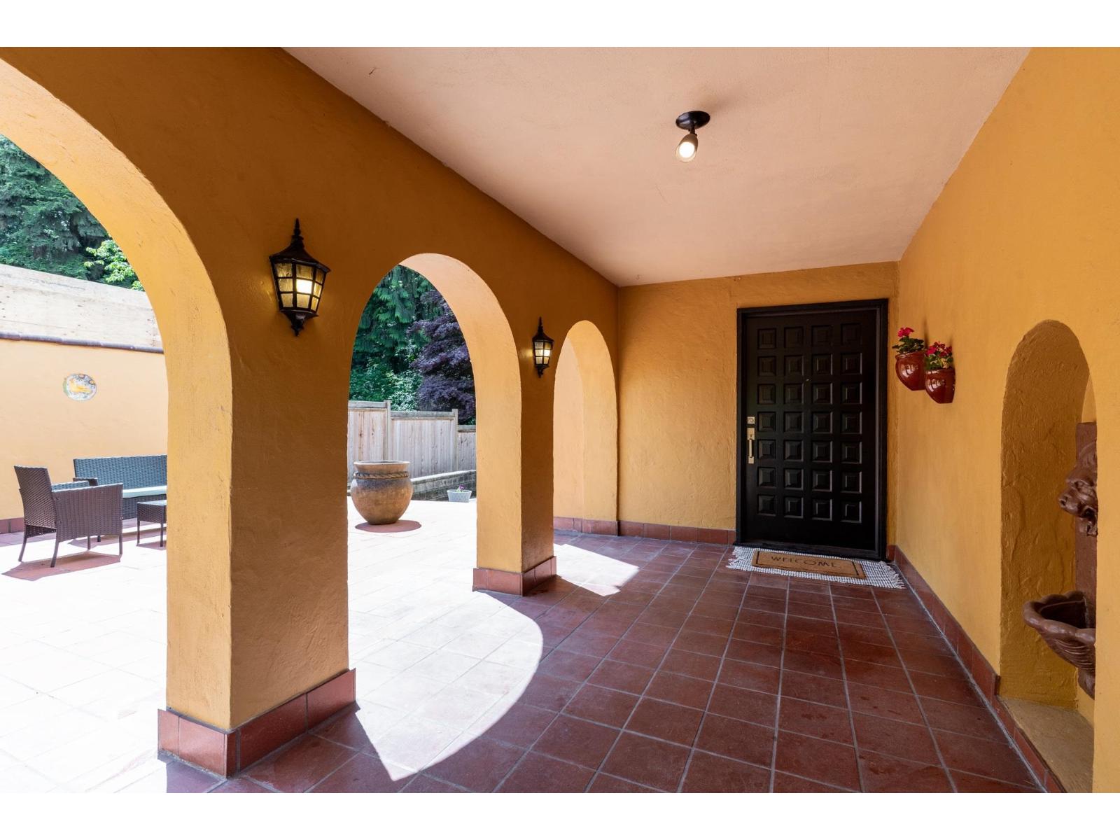 8649 SUNBURY PLACE, Delta, British Columbia