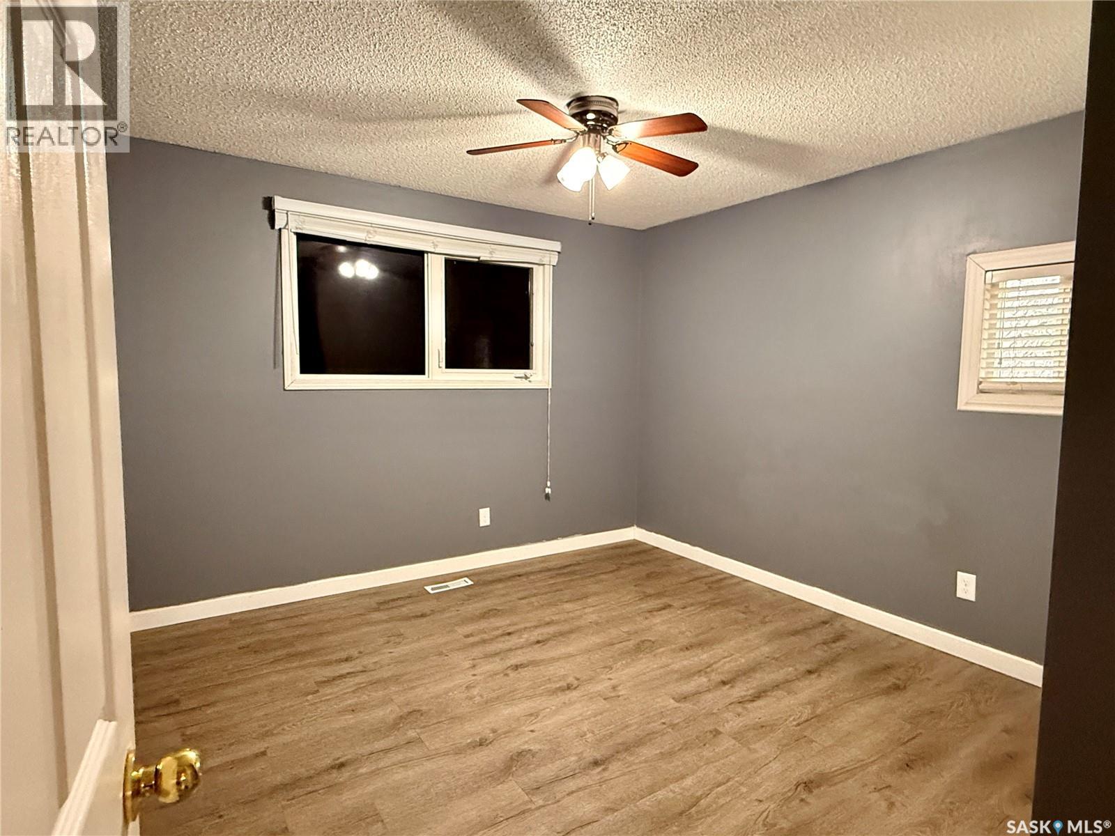 5516 2nd Avenue N, Regina, Saskatchewan  S4R 6A9 - Photo 14 - SK024885