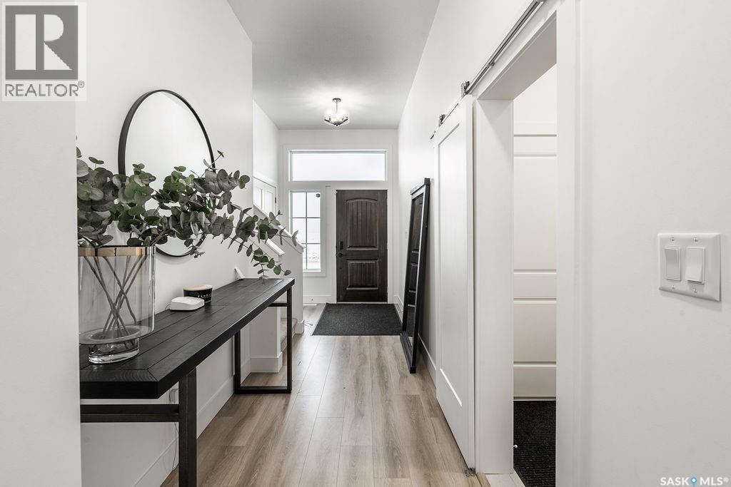 904 Feheregyhazi Boulevard, Saskatoon, Saskatchewan  S7W 1E1 - Photo 4 - SK024857