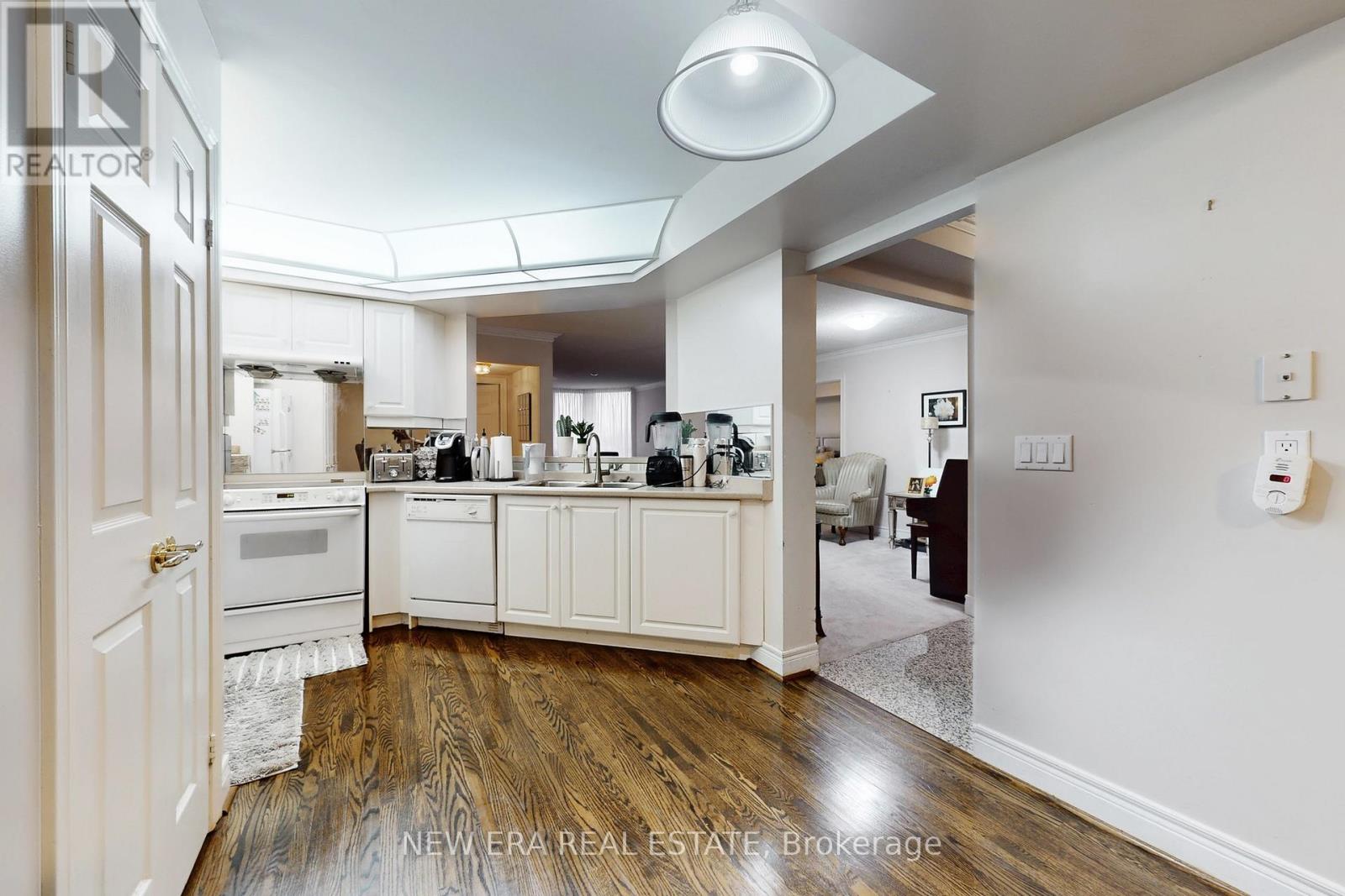 511 - 89 Skymark Drive, Toronto, Ontario  M2H 3S6 - Photo 18 - C12585778