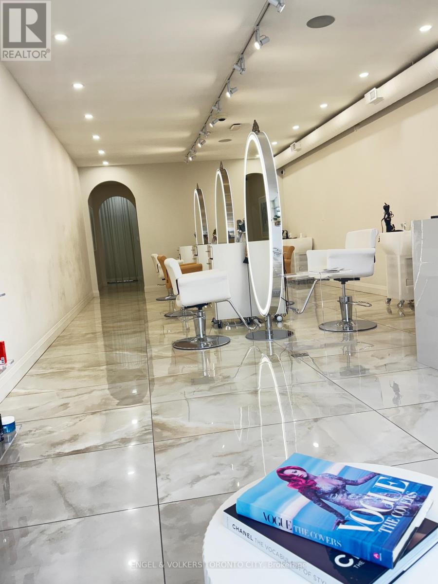 3449 Yonge Street, Toronto, Ontario  M4N 2N3 - Photo 3 - C12585870