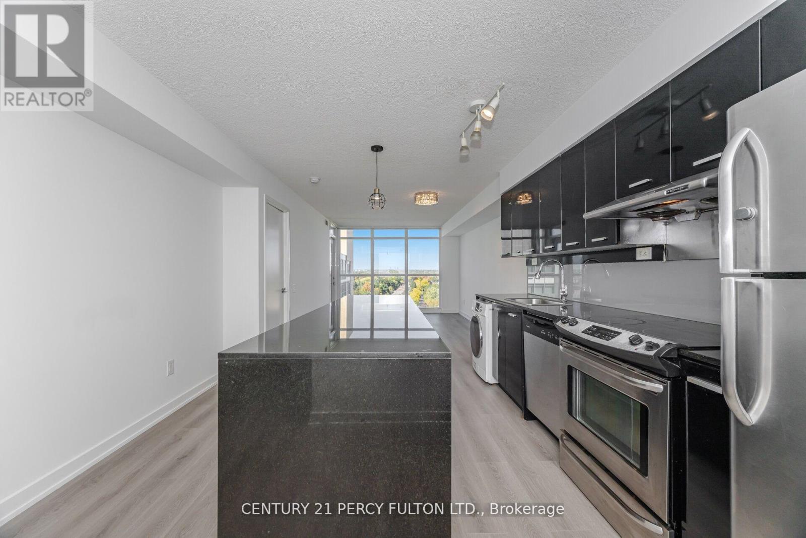 1518 - 19 Singer Court, Toronto, Ontario  M2K 0B2 - Photo 8 - C12585908