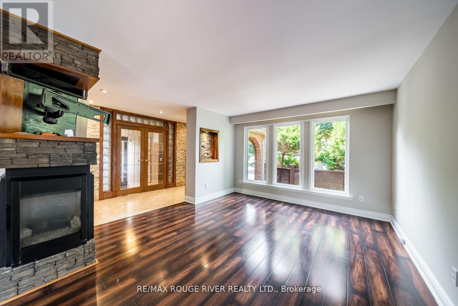 Main - 3 Swanston Crescent, Ajax, Ontario  L1S 3H6 - Photo 10 - E12585876