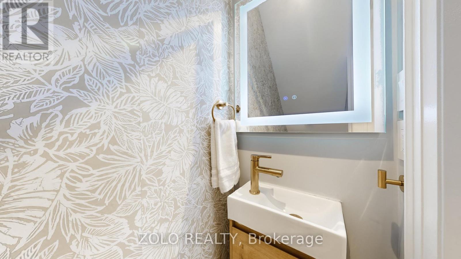 98 Woodmount Avenue, Toronto, Ontario  M4C 3Y2 - Photo 18 - E12585884