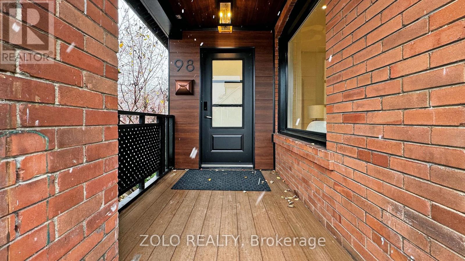 98 Woodmount Avenue, Toronto, Ontario  M4C 3Y2 - Photo 5 - E12585884