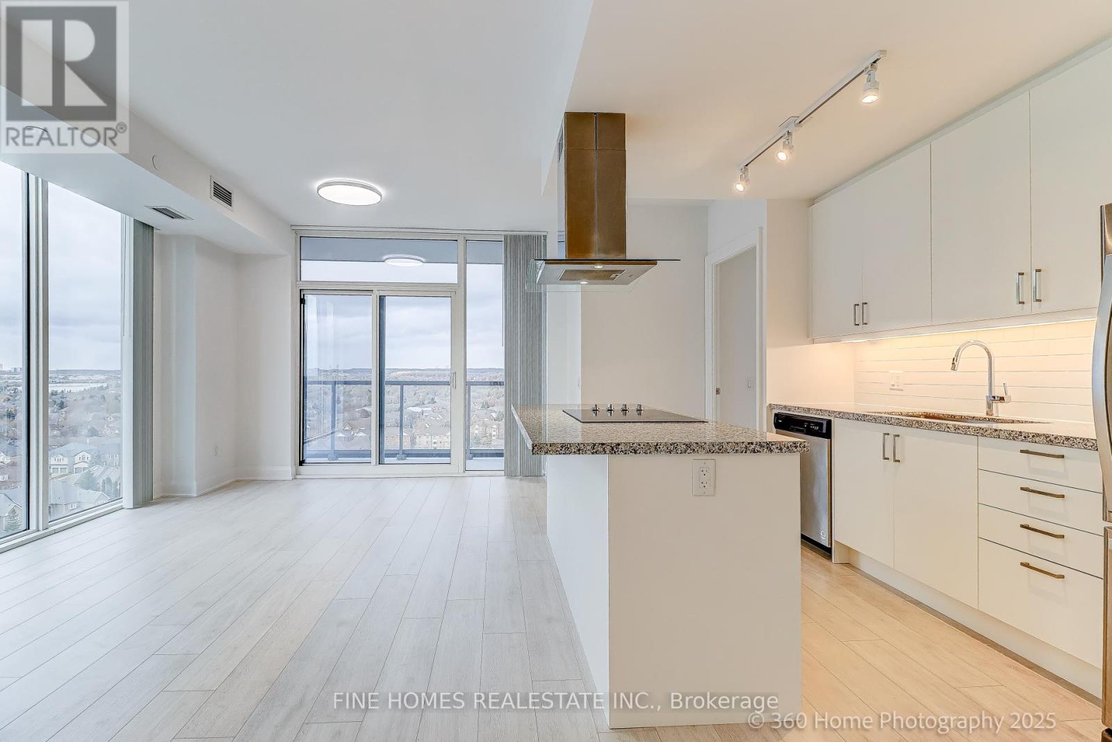 1307 - 20 GATINEAU DRIVE, Vaughan, Ontario