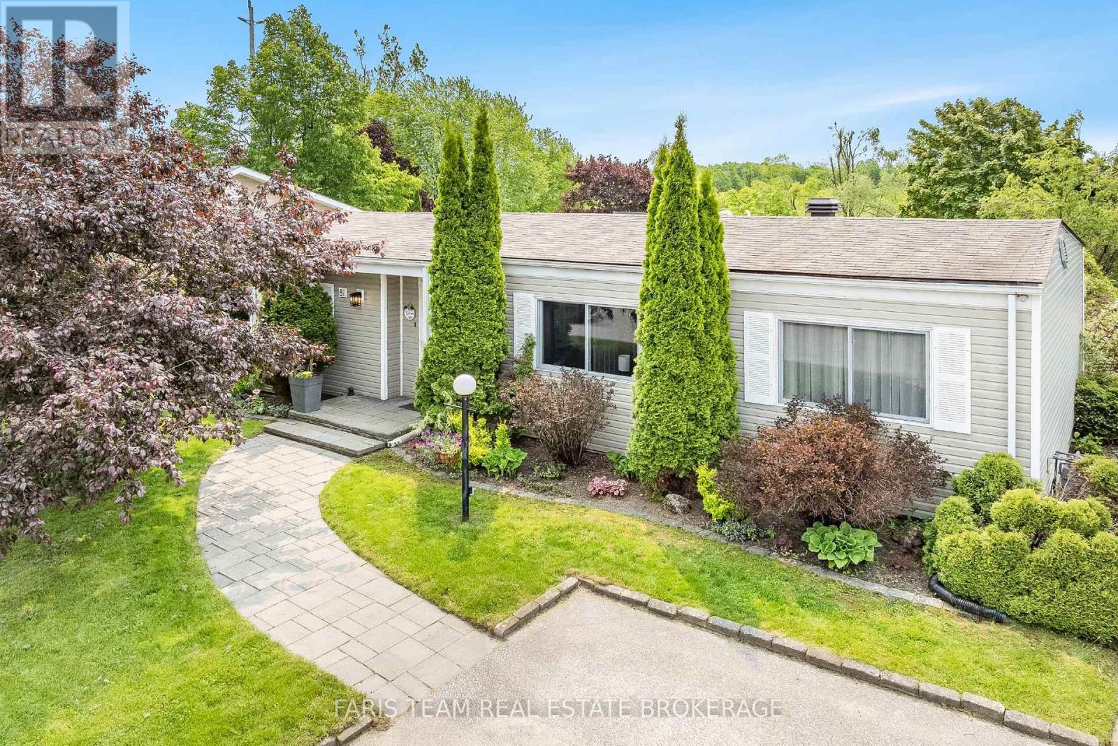 81 CORNER BROOK TRAIL, Innisfil, Ontario